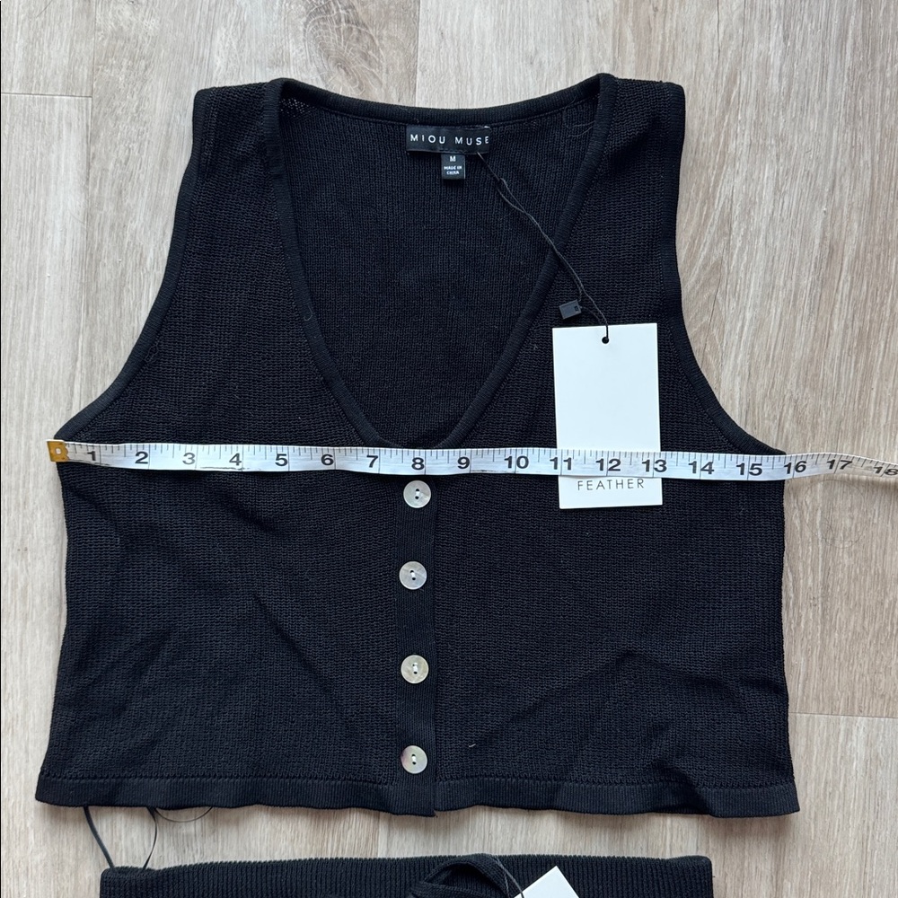 Stitch and Feather Black Top and Skirt Set sz M - Picture 4 of 10